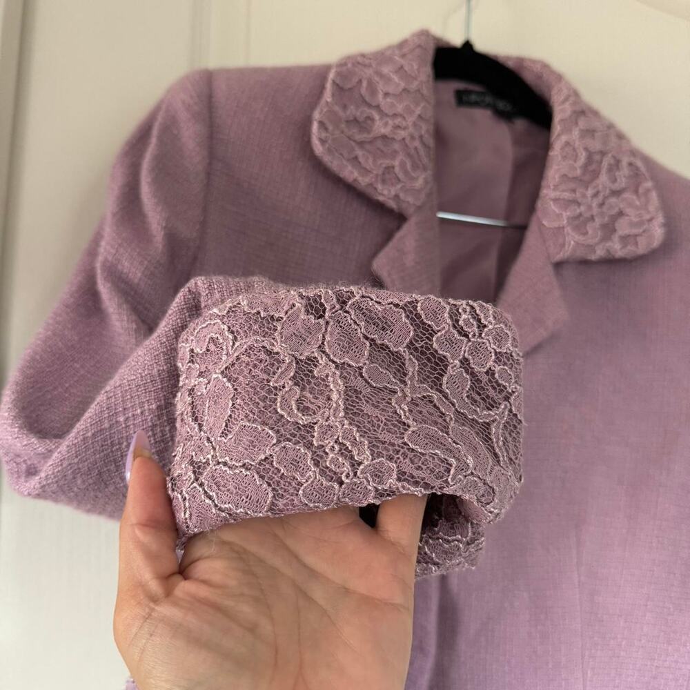 Romantic lilac wool blazer